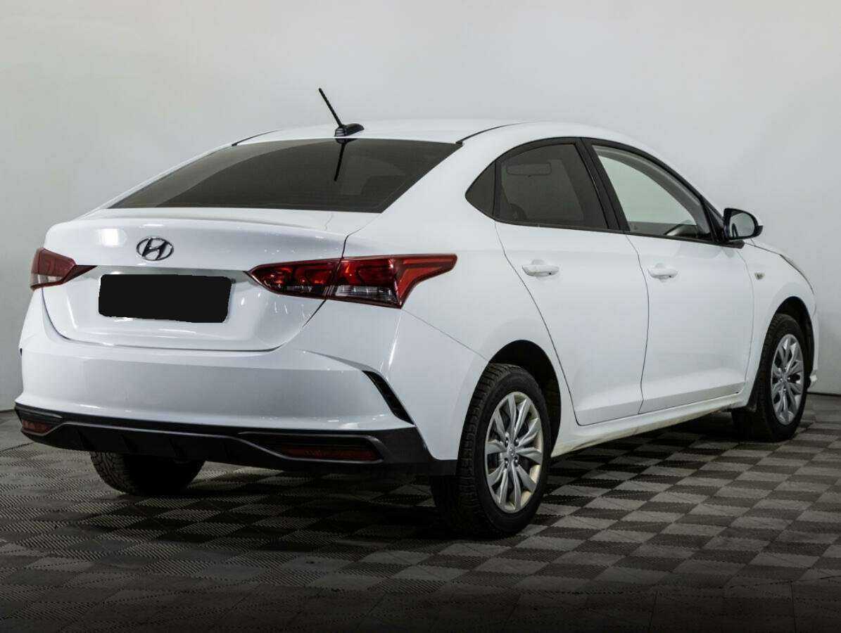 Hyundai Solaris с пробегом — 2020 год. Фото: #4