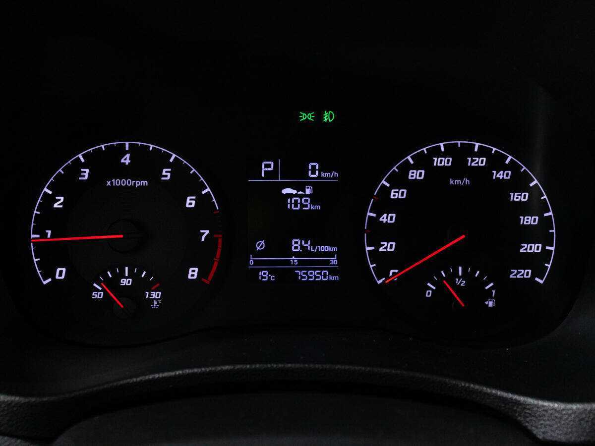 Hyundai Solaris с пробегом — 2021 год. Фото: #11