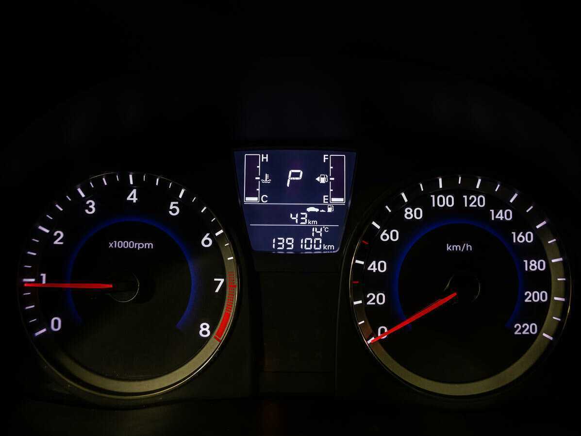 Hyundai Solaris с пробегом — 2016 год. Фото: #13