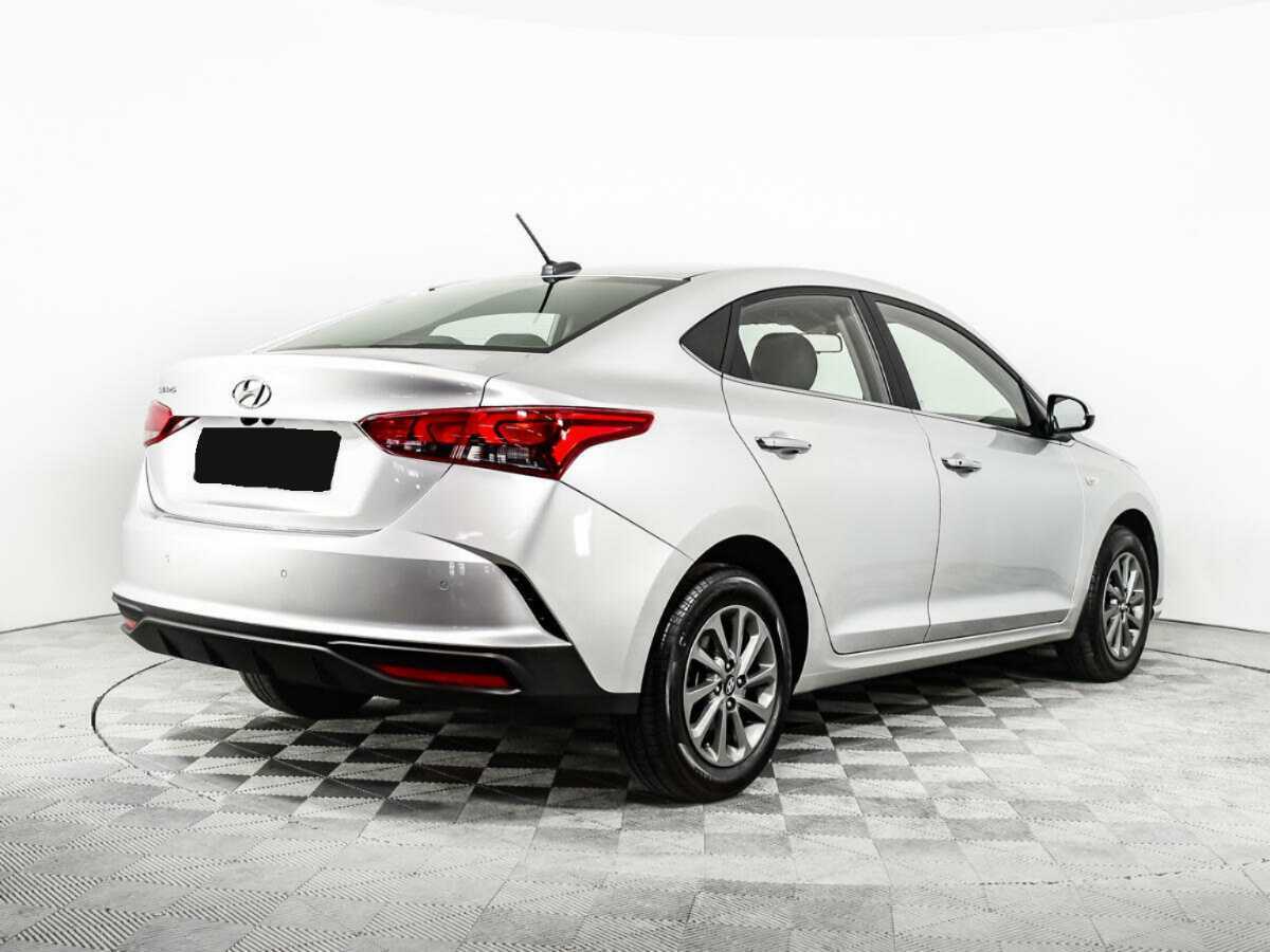 Hyundai Solaris с пробегом — 2021 год. Фото: #4