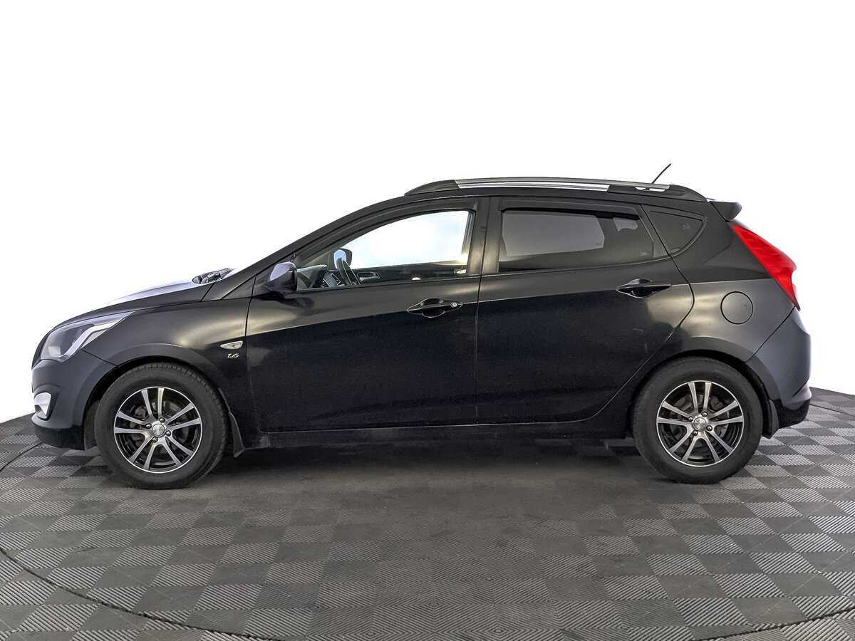 Hyundai Solaris с пробегом — 2015 год. Фото: #7