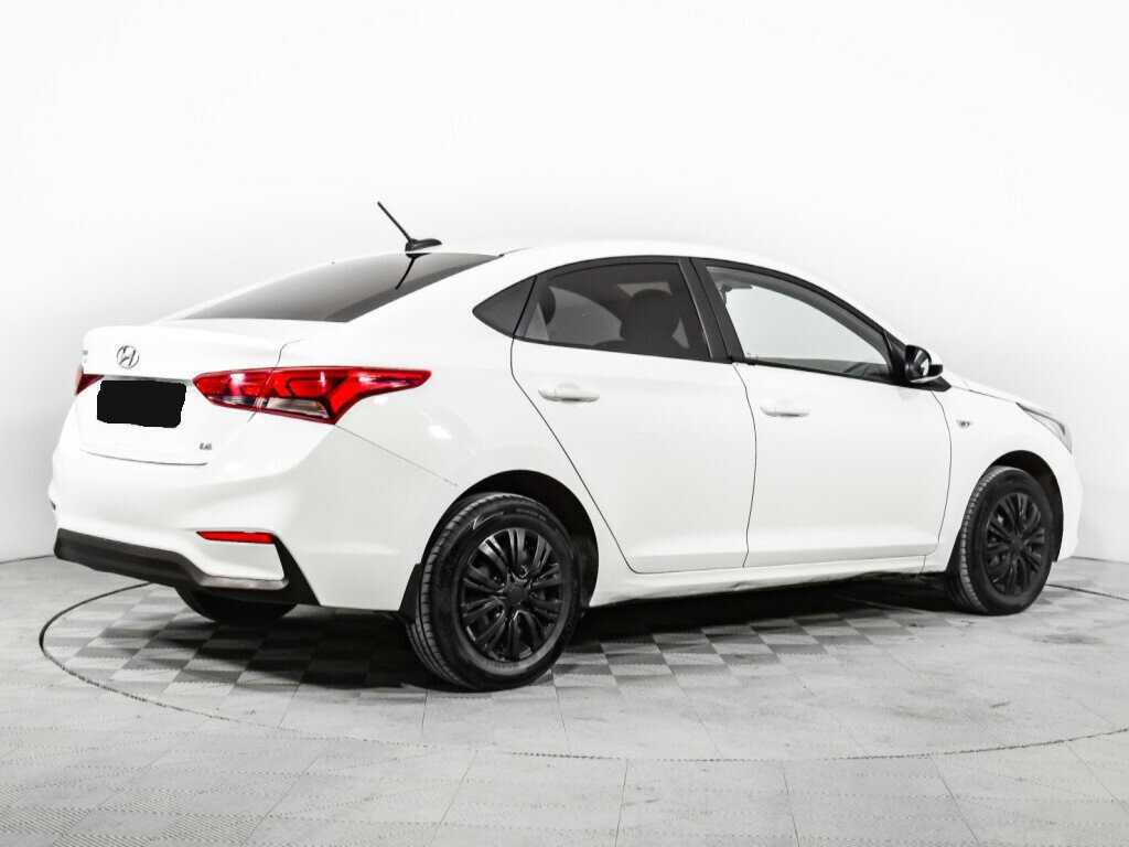 Hyundai Solaris с пробегом — 2017 год. Фото: #4