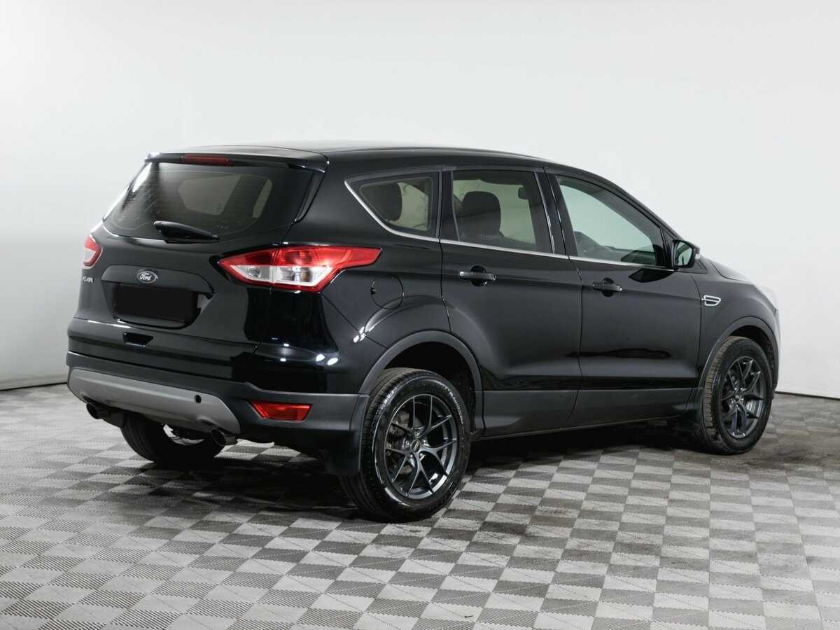 Ford Kuga с пробегом — 2014 год. Фото: #3