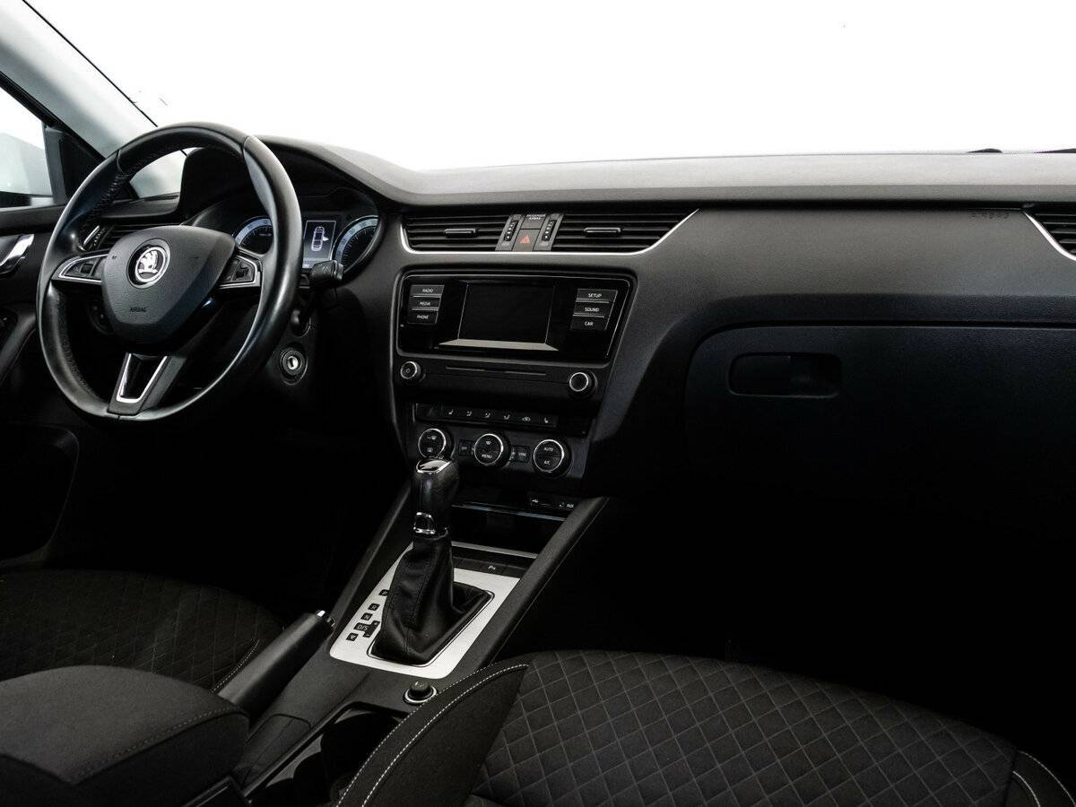 Skoda Octavia с пробегом — 2016 год. Фото: #6