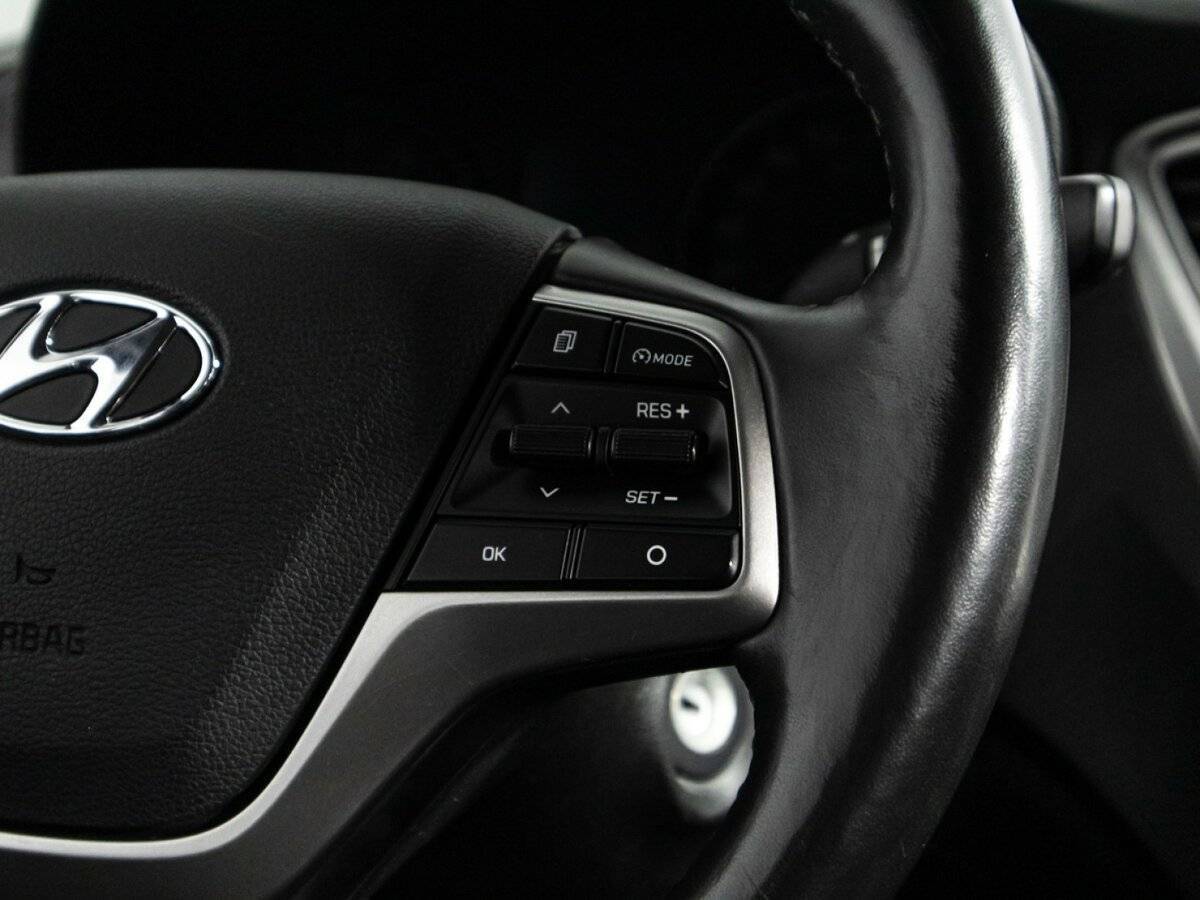 Hyundai Solaris с пробегом — 2019 год. Фото: #17