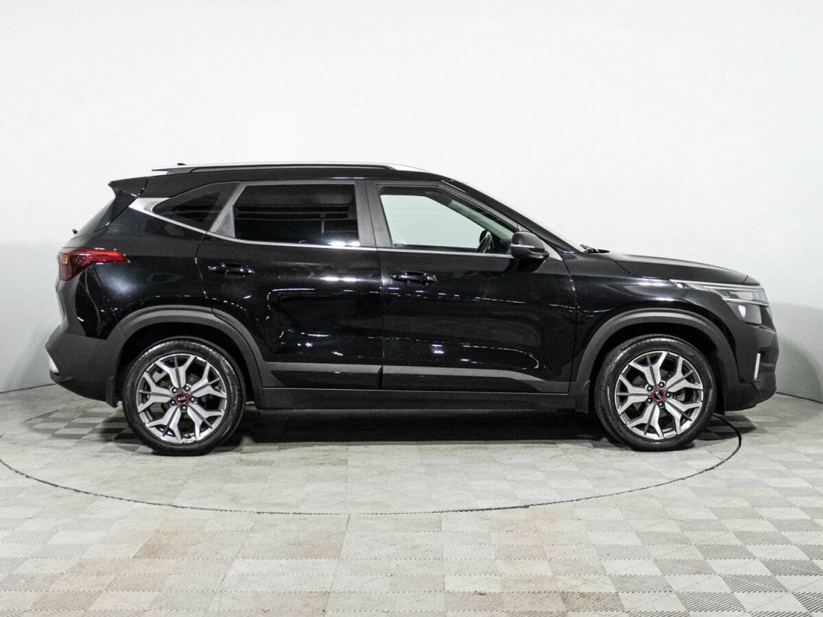 Kia Seltos с пробегом — 2021 год. Фото: #3