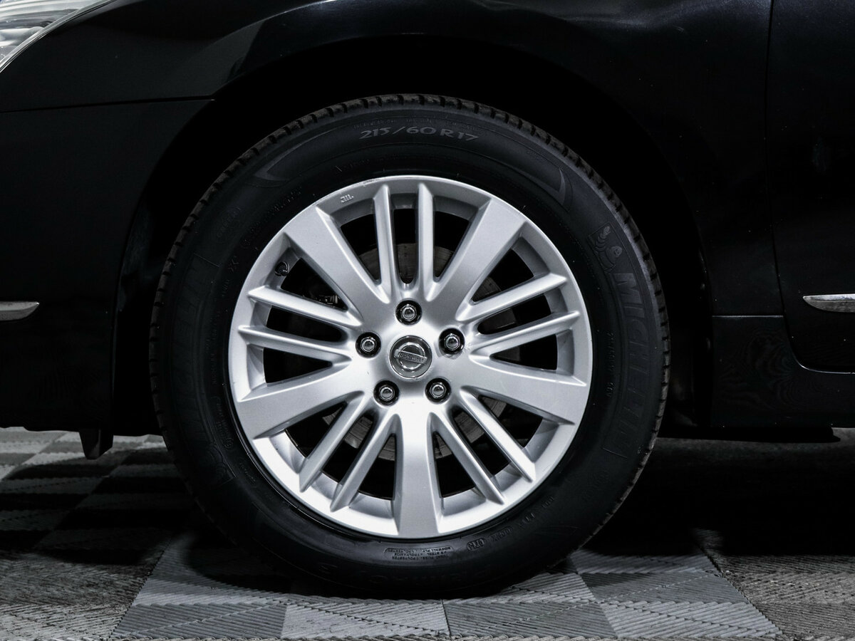 Nissan Teana с пробегом — 2012 год. Фото: #11