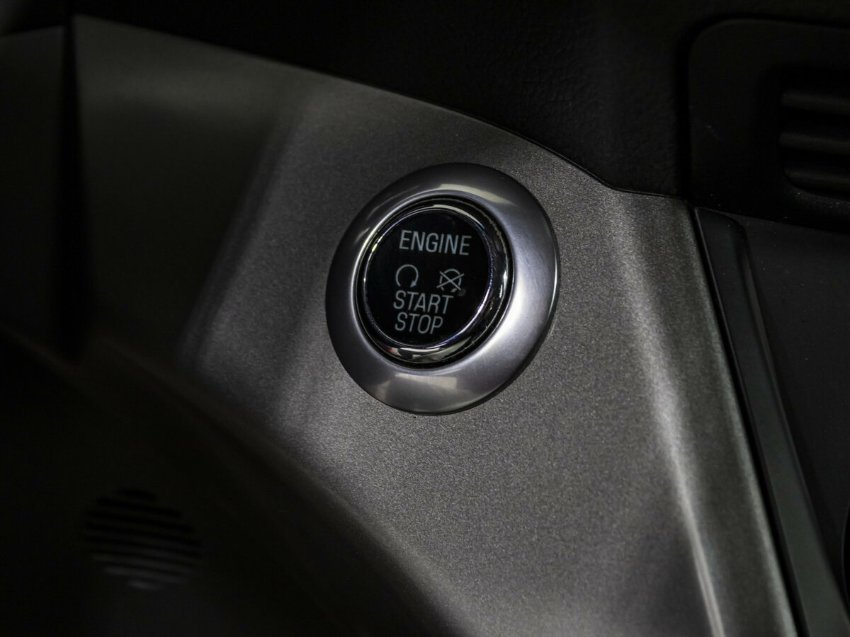 Ford Kuga с пробегом — 2015 год. Фото: #13