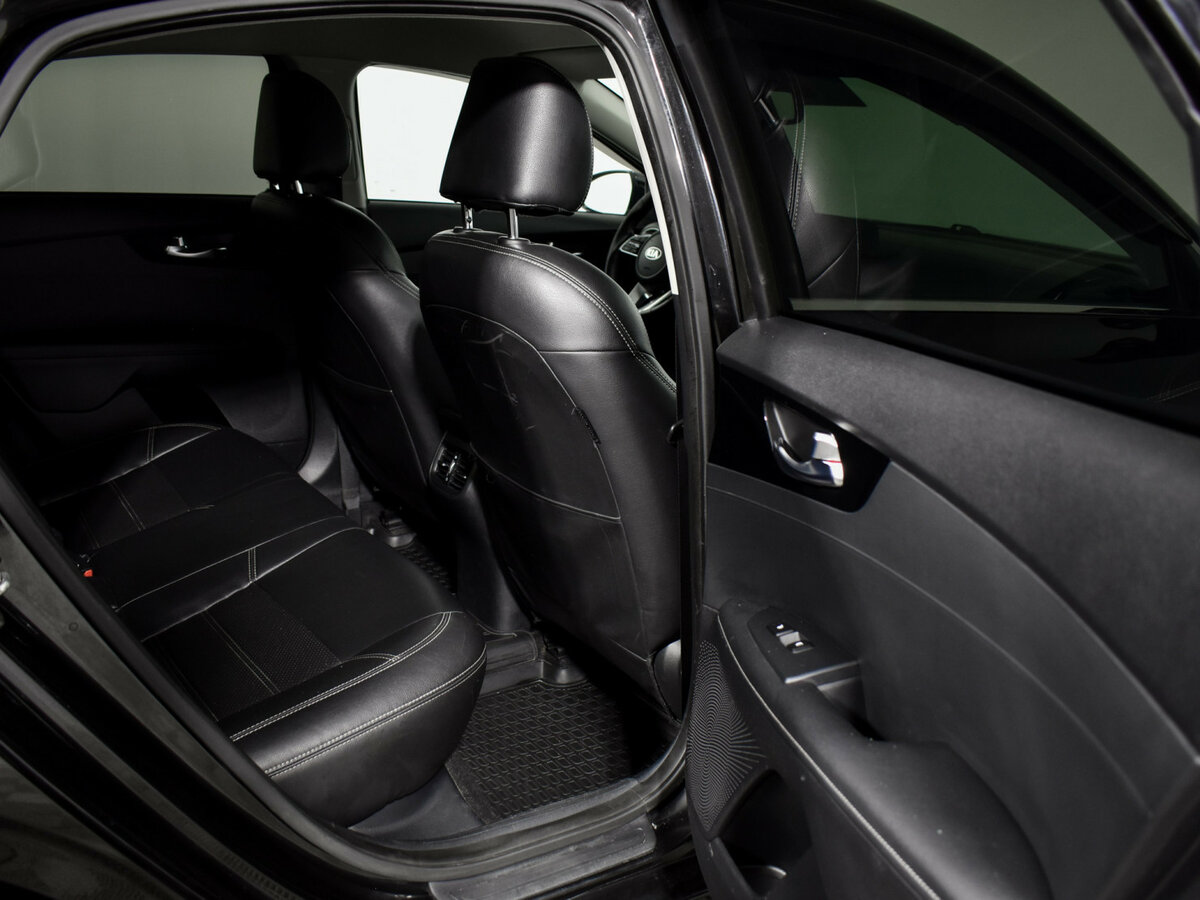 Kia Cerato с пробегом — 2019 год. Фото: #11