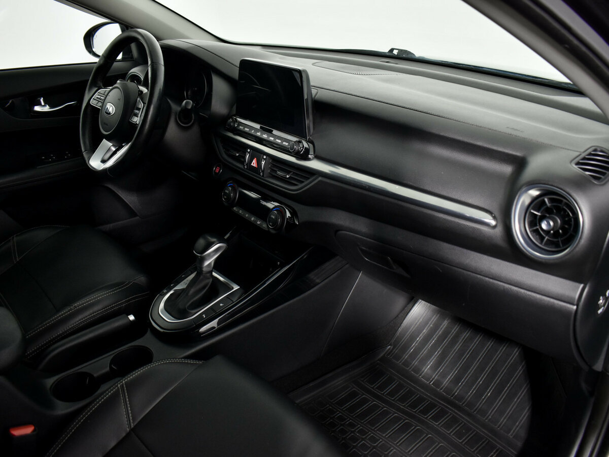 Kia Cerato с пробегом — 2019 год. Фото: #12