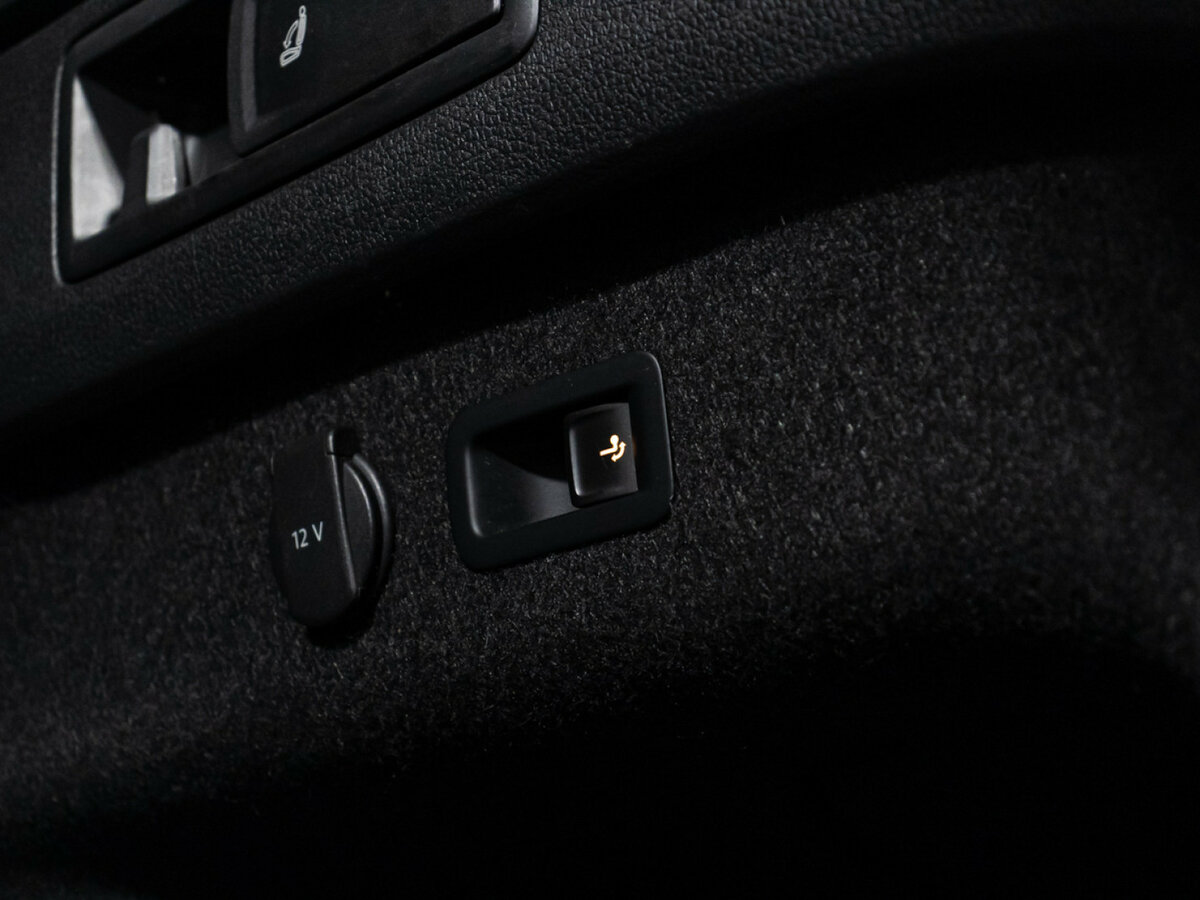 Volkswagen Passat с пробегом — 2017 год. Фото: #21