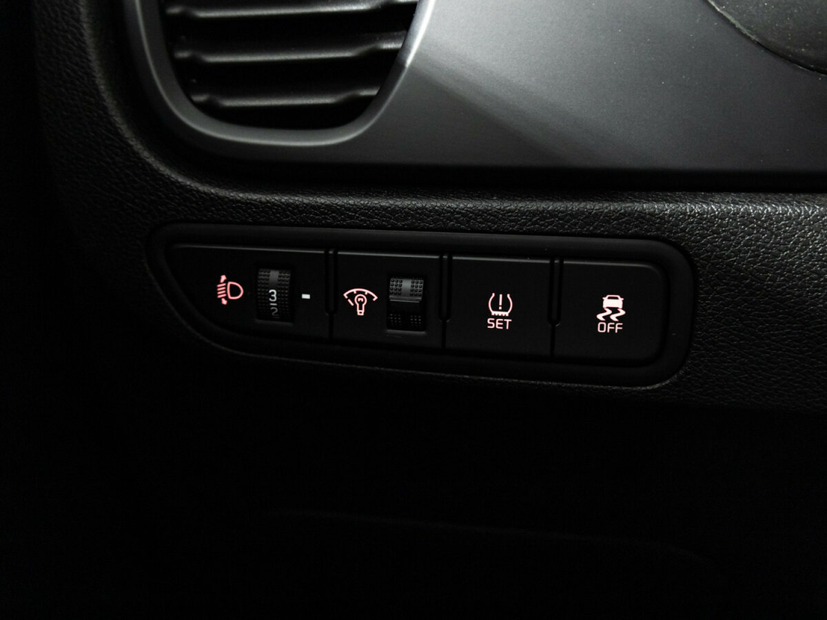 Kia Rio с пробегом — 2020 год. Фото: #16