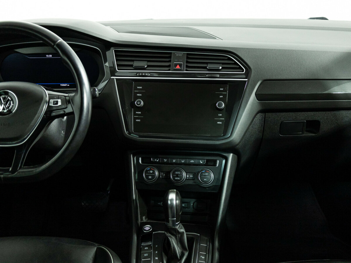 Volkswagen Tiguan с пробегом — 2018 год. Фото: #13