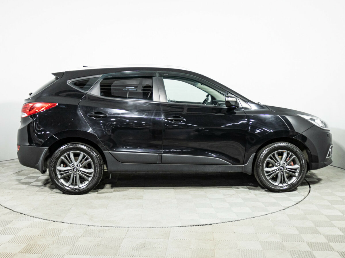 Hyundai ix35 с пробегом — 2014 год. Фото: #3