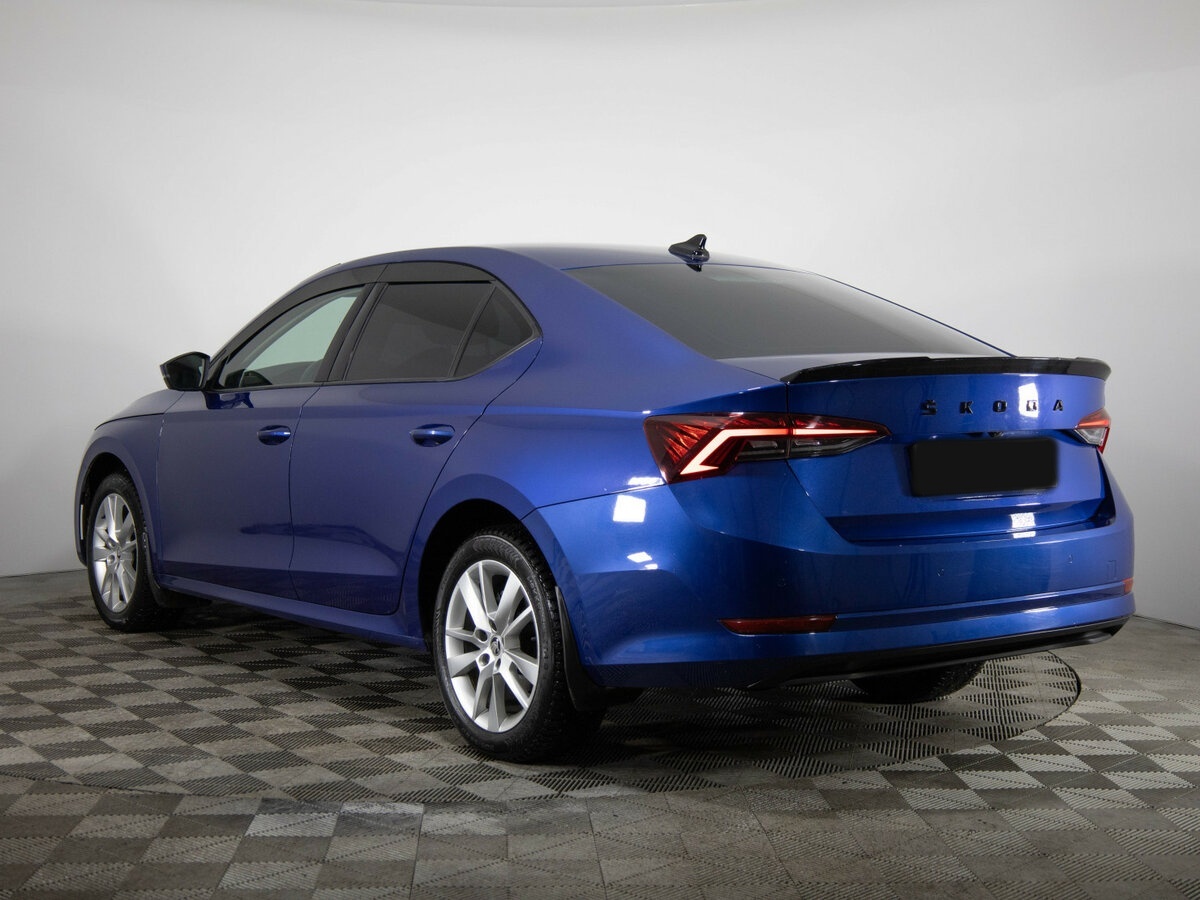Skoda Octavia с пробегом — 2020 год. Фото: #5