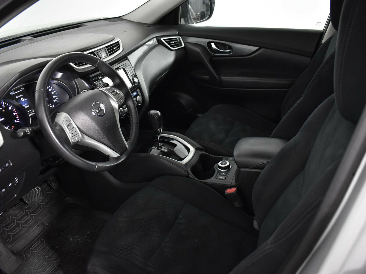 Nissan X-Trail с пробегом — 2015 год. Фото: #7