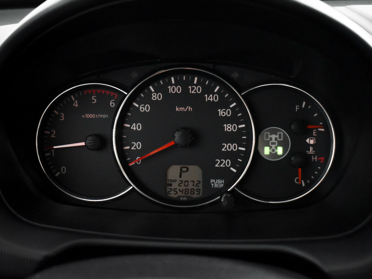 Mitsubishi Pajero Sport с пробегом — 2013 год. Фото: #14